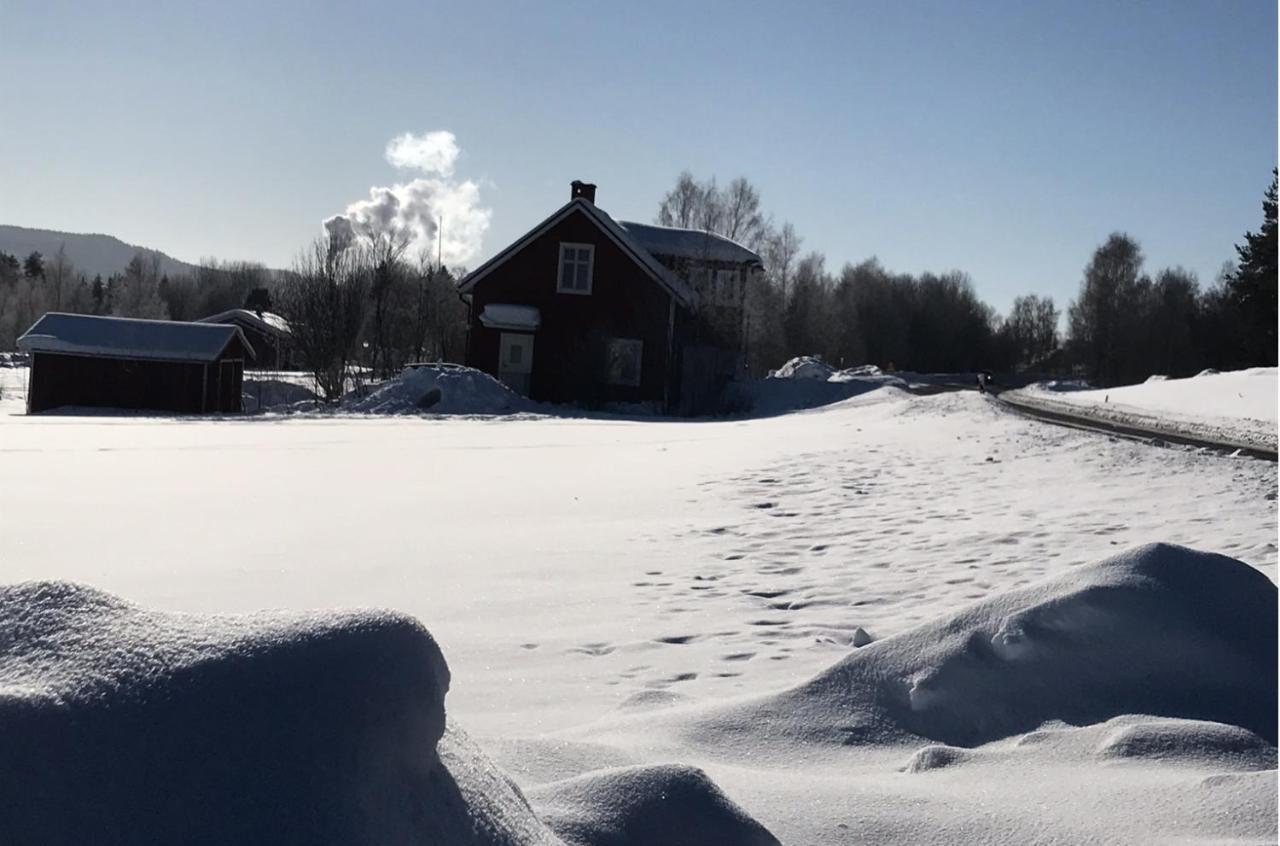 Symaskinshuset Jaervsoe ภายนอก รูปภาพ